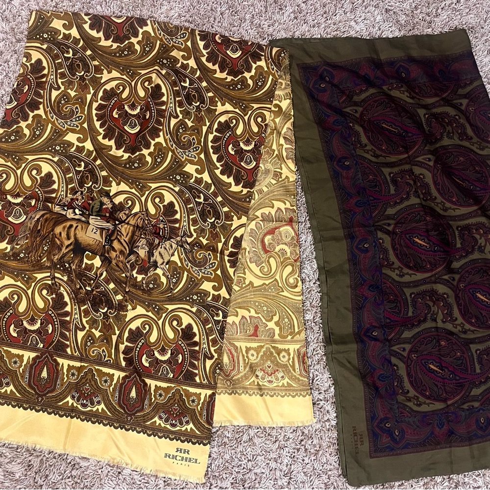 Small scarf / neck scarf